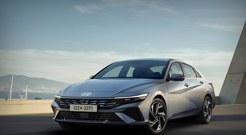Global bestselger Hyundai Elantra sendt til utlandet, balansert produktstyrke styrker det globale markedet for personbiler
